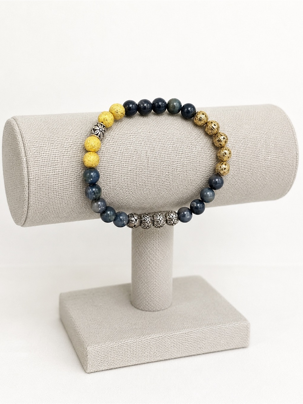 NWOT Mixed Bead Stretch Bracelet